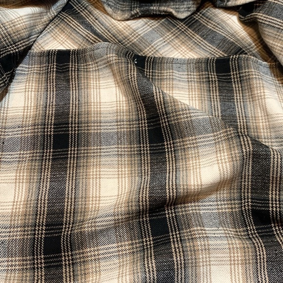 NWT BLANK NYC Women Shacket Jacket Flannel Plaid Snap Front Size Medium - Picture 8 of 8